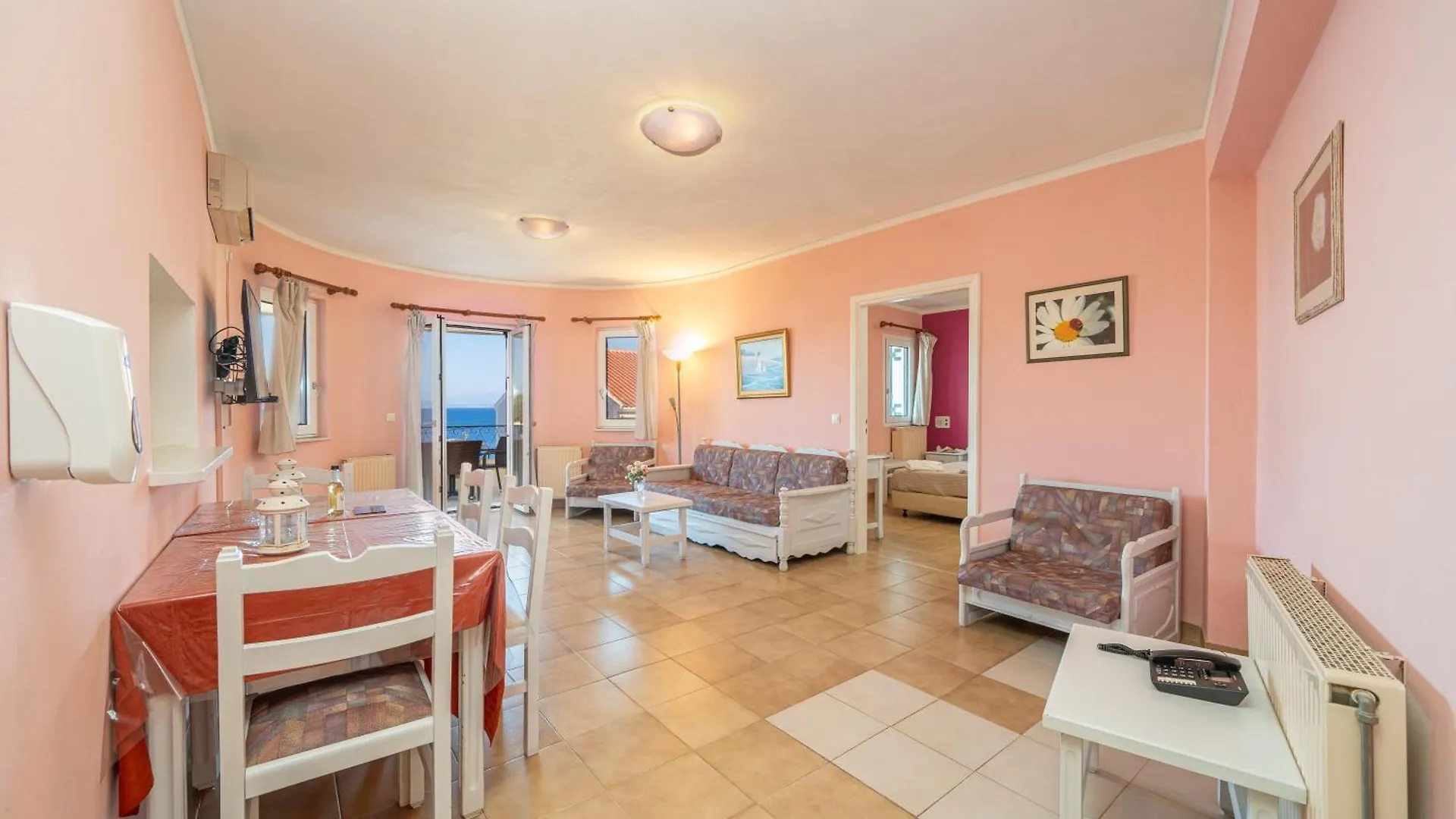 Stella Hotel Apartments Fiskardo 3*,  Grecia
